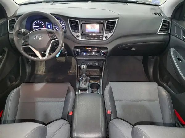 KM8J2CA44JU769138 2018 HYUNDAI TUCSON - Image 8