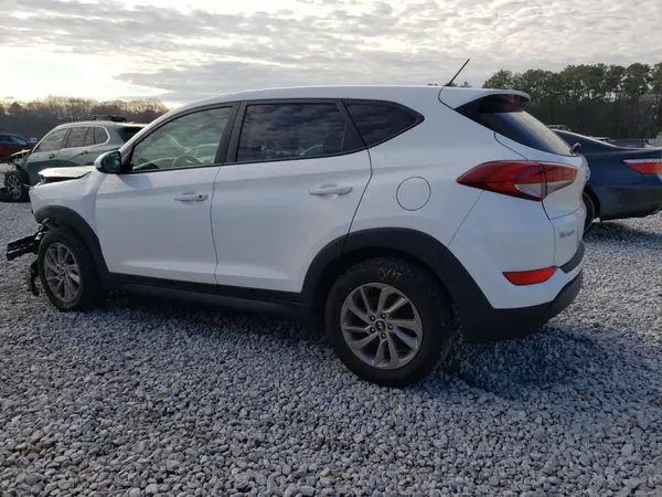KM8J2CA44JU806270 2018 HYUNDAI TUCSON - Image 2