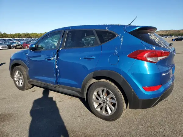 KM8J2CA44JU816068 2018 HYUNDAI TUCSON - Image 2