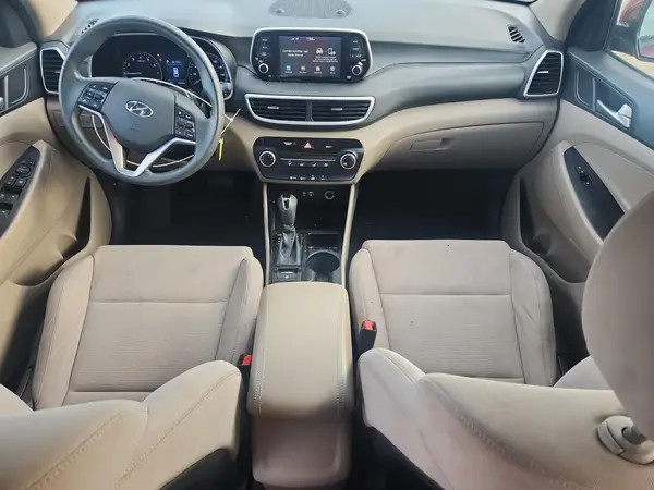 KM8J2CA44KU001662 2019 HYUNDAI TUCSON - Image 8