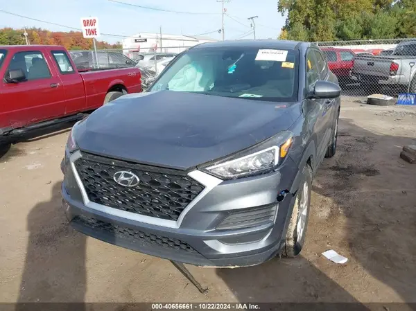 KM8J2CA44KU030921 2019 HYUNDAI TUCSON - Image 2