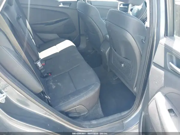 KM8J2CA44KU065071 2019 HYUNDAI TUCSON - Image 8