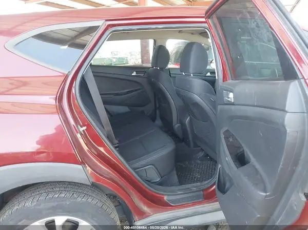 KM8J2CA44KU860203 2019 HYUNDAI TUCSON - Image 8