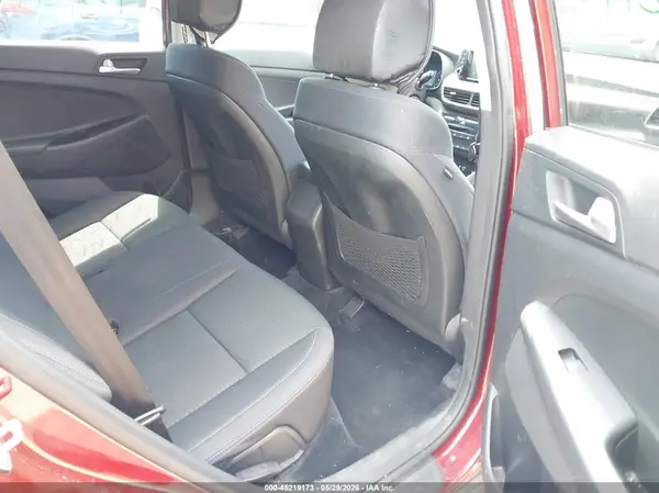 KM8J2CA44KU886235 2019 HYUNDAI TUCSON - Image 8