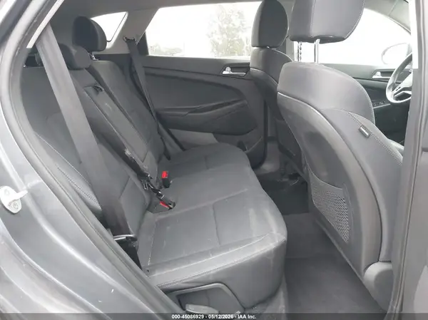 KM8J2CA44KU907004 2019 HYUNDAI TUCSON - Image 8