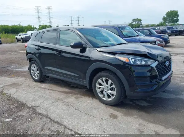 KM8J2CA44KU916687 2019 HYUNDAI TUCSON - Image 1