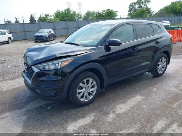 KM8J2CA44KU916687 2019 HYUNDAI TUCSON - Image 2
