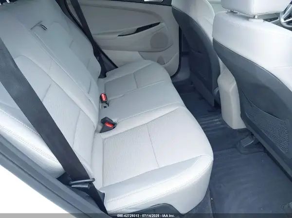 KM8J2CA44KU922098 2019 HYUNDAI TUCSON - Image 8