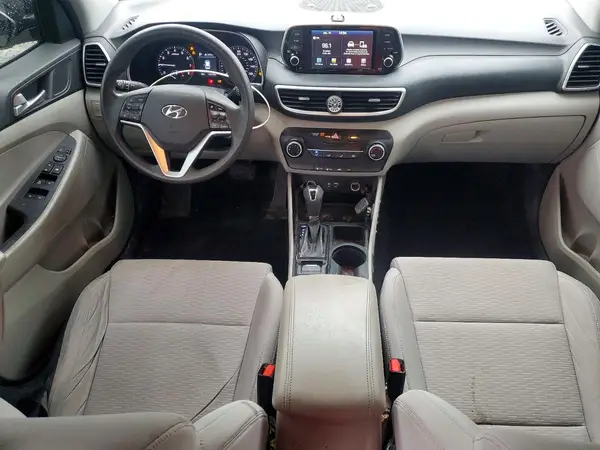 KM8J2CA44KU922621 2019 HYUNDAI TUCSON - Image 8