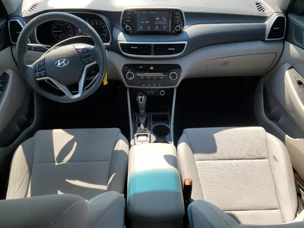 KM8J2CA44KU926944 2019 HYUNDAI TUCSON - Image 8