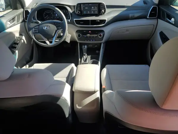 KM8J2CA44KU933733 2019 HYUNDAI TUCSON - Image 8