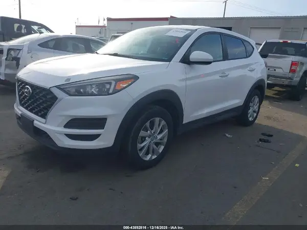 KM8J2CA44KU940858 2019 HYUNDAI TUCSON - Image 2