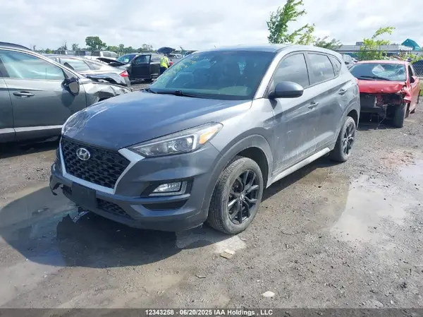 KM8J2CA44KU942027 2019 HYUNDAI TUCSON - Image 2