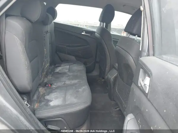 KM8J2CA44KU942027 2019 HYUNDAI TUCSON - Image 8