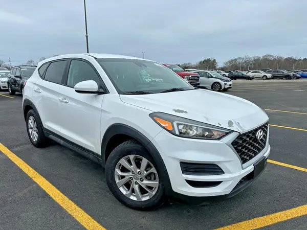 KM8J2CA44KU945946 2019 HYUNDAI TUCSON - Image 2
