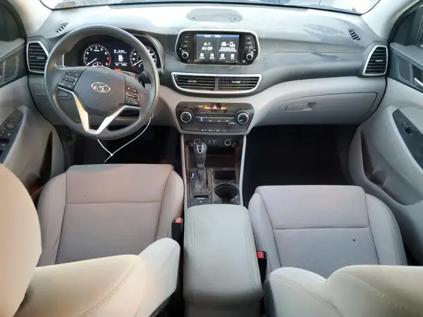 KM8J2CA44KU949396 2019 HYUNDAI TUCSON - Image 8