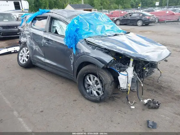 KM8J2CA44KU963296 2019 HYUNDAI TUCSON - Image 1