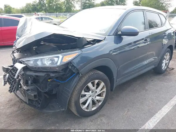 KM8J2CA44KU995407 2019 HYUNDAI TUCSON - Image 2