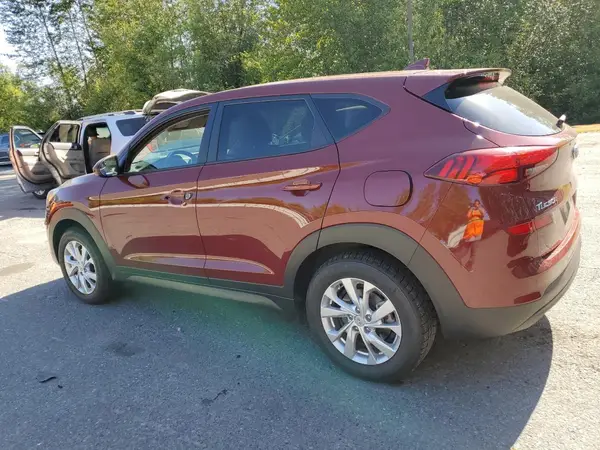 KM8J2CA44KU999196 2019 HYUNDAI TUCSON - Image 2