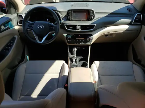 KM8J2CA44KU999196 2019 HYUNDAI TUCSON - Image 8