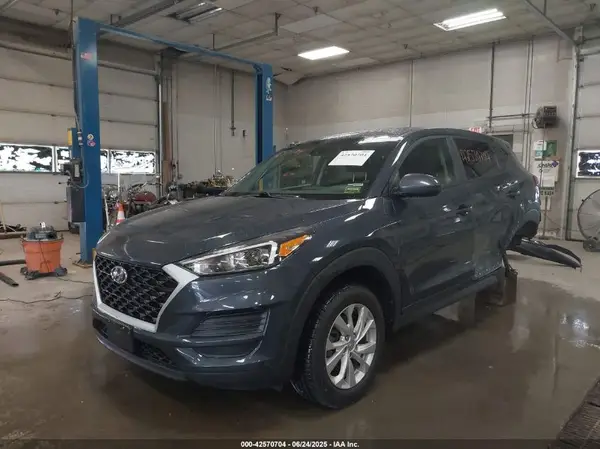 KM8J2CA44LU085001 2020 HYUNDAI TUCSON - Image 2