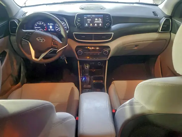 KM8J2CA44LU113640 2020 HYUNDAI TUCSON - Image 8