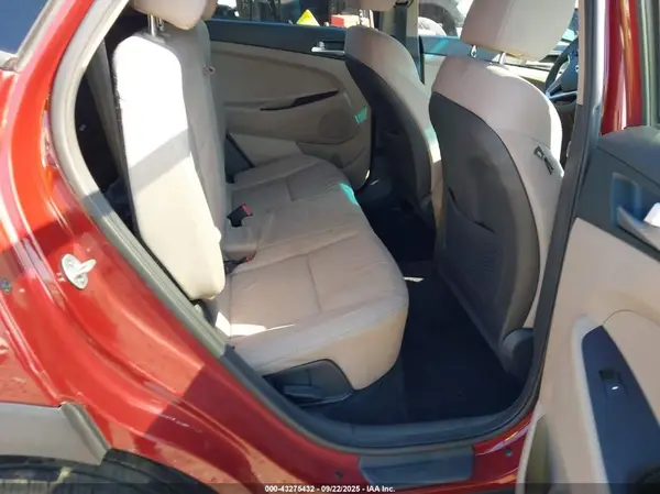 KM8J2CA44LU162238 2020 HYUNDAI TUCSON - Image 8