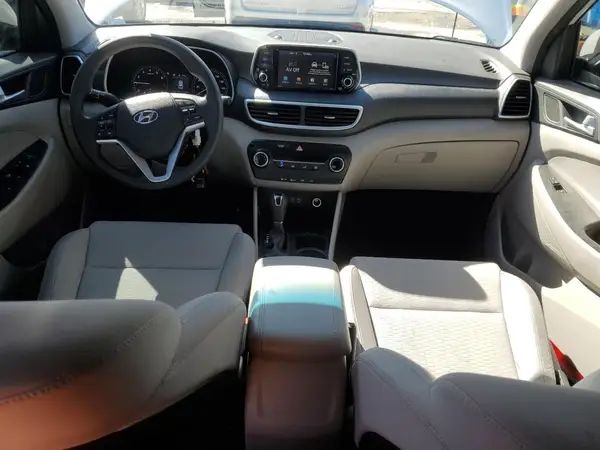 KM8J2CA44LU162563 2020 HYUNDAI TUCSON - Image 8