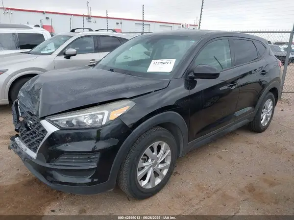 KM8J2CA44LU190539 2020 HYUNDAI TUCSON - Image 2