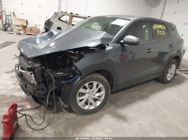 KM8J2CA44MU286138 2021 HYUNDAI TUCSON - Image 2