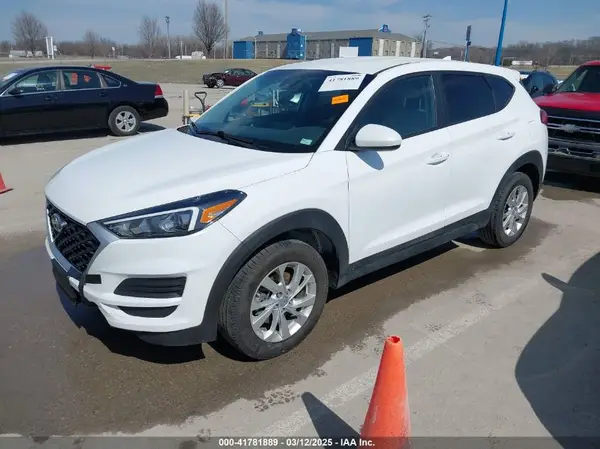 KM8J2CA44MU290013 2021 HYUNDAI TUCSON - Image 2