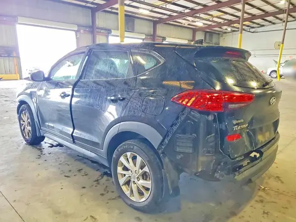 KM8J2CA44MU336908 2021 HYUNDAI TUCSON - Image 2