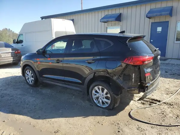 KM8J2CA44MU340909 2021 HYUNDAI TUCSON - Image 2