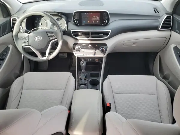 KM8J2CA44MU341946 2021 HYUNDAI TUCSON - Image 8