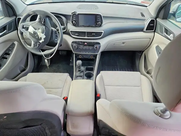 KM8J2CA44MU393948 2021 HYUNDAI TUCSON - Image 8