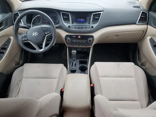 KM8J2CA45JU631320 2018 HYUNDAI TUCSON - Image 8