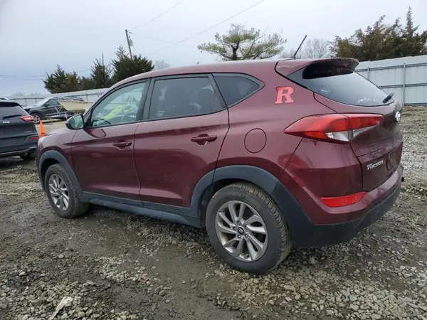 KM8J2CA45JU632032 2018 HYUNDAI TUCSON - Image 2