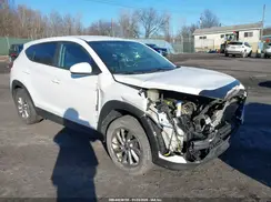 KM8J2CA45JU646285 2018 HYUNDAI TUCSON