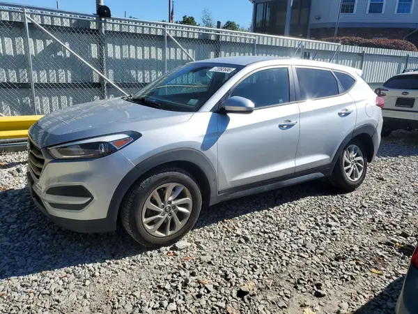 KM8J2CA45JU651227 2018 HYUNDAI TUCSON - Image 1