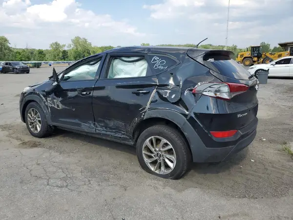 KM8J2CA45JU657335 2018 HYUNDAI TUCSON - Image 2