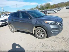 KM8J2CA45JU664897 2018 HYUNDAI TUCSON