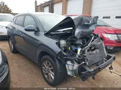 KM8J2CA45JU681408 2018 HYUNDAI TUCSON