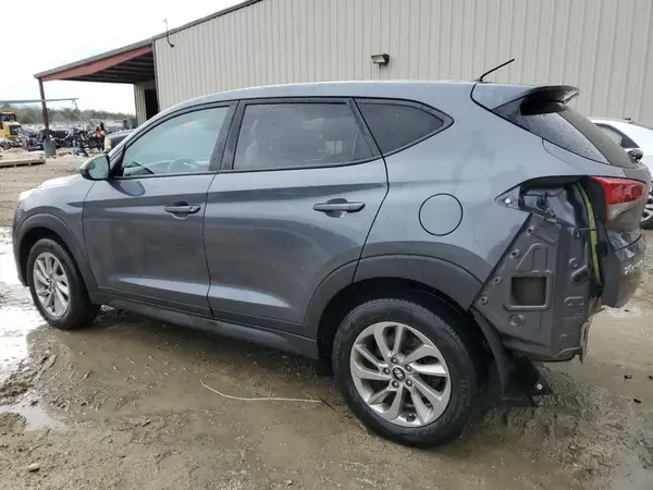 KM8J2CA45JU754907 2018 HYUNDAI TUCSON - Image 2