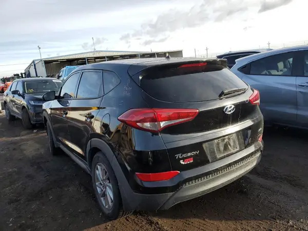 KM8J2CA45JU804026 2018 HYUNDAI TUCSON - Image 2