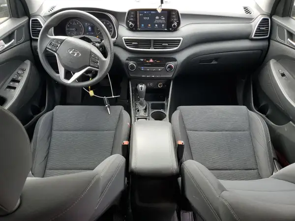 KM8J2CA45KU015585 2019 HYUNDAI TUCSON - Image 8