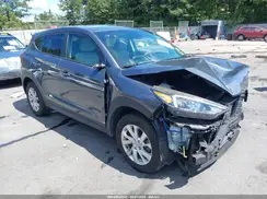 KM8J2CA45KU039711 2019 HYUNDAI TUCSON
