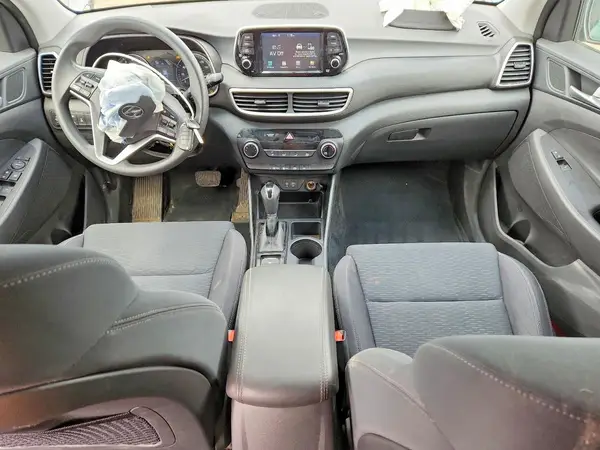 KM8J2CA45KU063135 2019 HYUNDAI TUCSON - Image 8