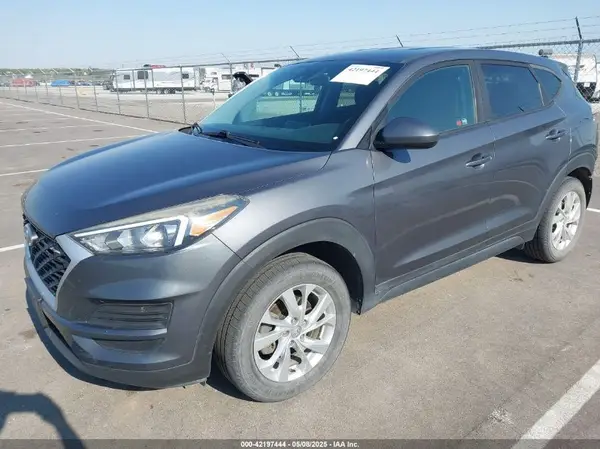 KM8J2CA45KU890701 2019 HYUNDAI TUCSON - Image 2