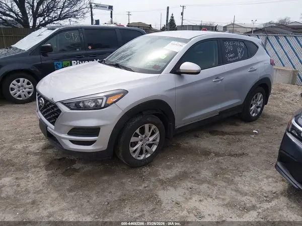 KM8J2CA45KU895462 2019 HYUNDAI TUCSON - Image 2