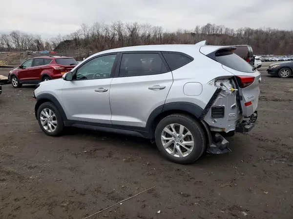 KM8J2CA45KU897941 2019 HYUNDAI TUCSON - Image 2
